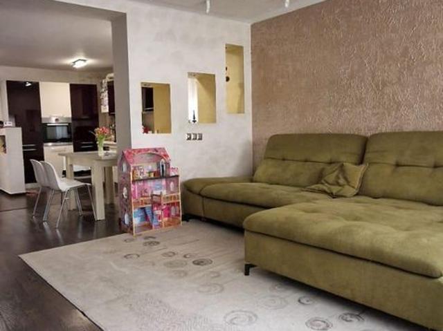 Apartament 3 Camere 2 Bai Giroc 114.500 euro