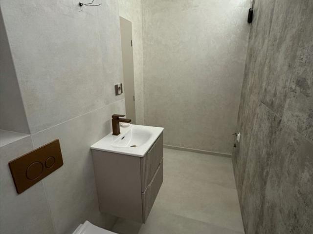 Apartament 3 camere, 2 bai, 78,5mp utili, 2 balcoane, Elite Junior