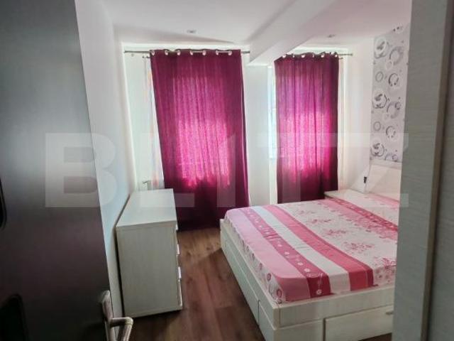 Apartament 3 camere, 68 mp, zona Calea Moldovei