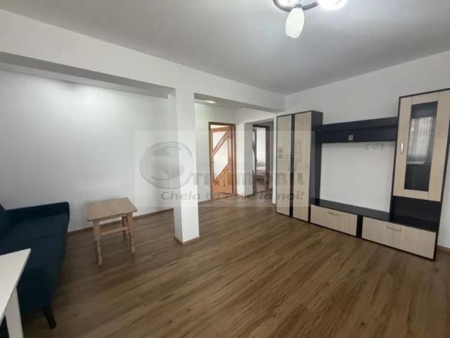 Apartament 3 camere | 600 m de Bd. Poitiers | Etaj 1 | Parcare inclusa