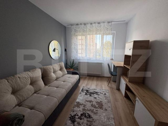 Apartament 3 camere, 60 mp, zona Manastur