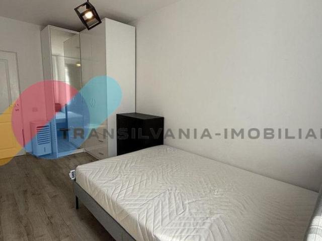 Apartament 3 camere, 60 mp, zona VIVO BMW