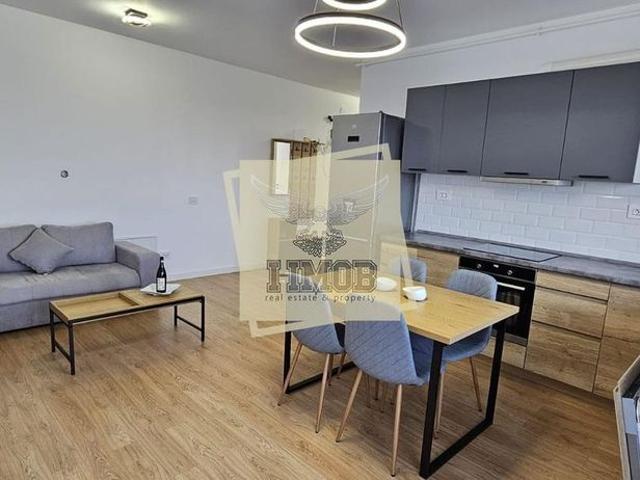 Apartament 3 camere 62 mpu balcon parcare in Valleta Park