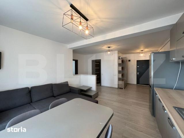 Apartament 3 camere, 63 mp, parcare, zona Teilor