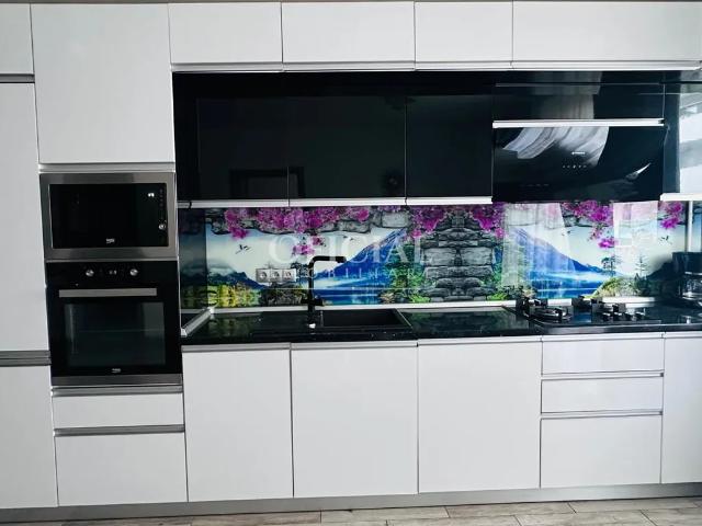 Apartament 3 Camere | 74 m2 | Garaj Inclus | Zona VIVO Metro