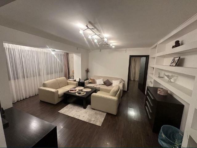 Apartament 3 camere 75 m2 S288