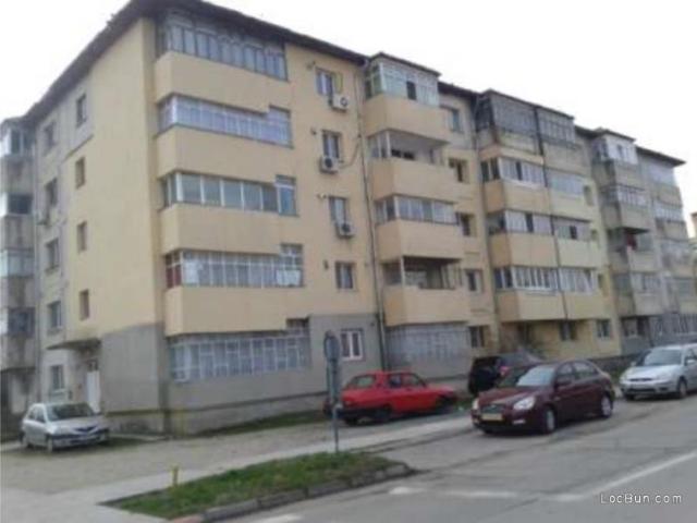 Apartament 3 camere, 75. 97 mp, Alexandria, Teleorman