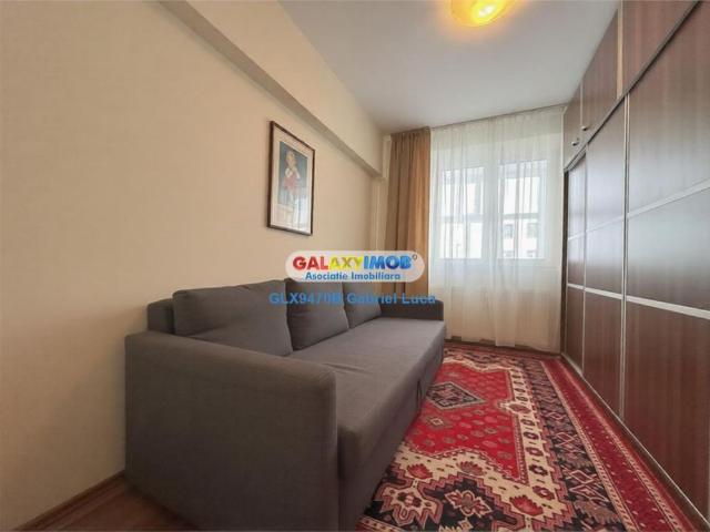 Apartament 3 camere 70 mp | Decomandat | Metrou Parc Tiner