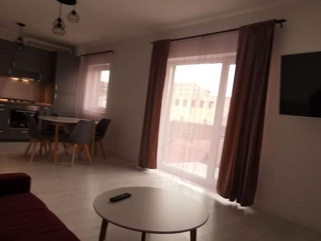 Apartament 3 camere 70mp, zona Semicentrala, AC, parcare subterana