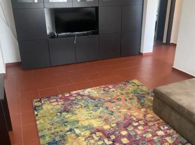 Apartament 3 camere, 73 mp, etaj 6, la 5 minute de metrou,750 €/luna