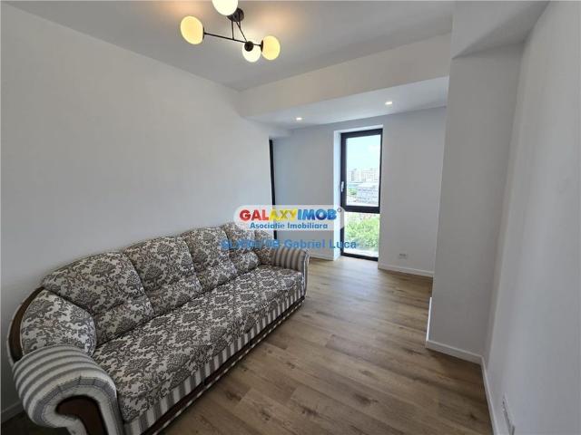 Apartament 3 camere 80 mp | Decomandat | Nou | PIata Sudului |