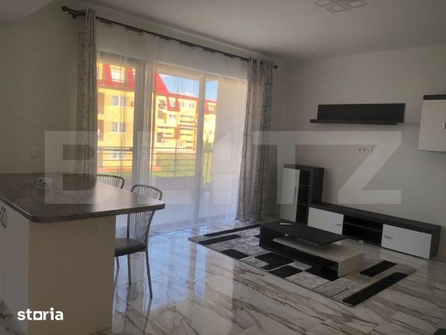 Apartament 3 camere, 80 mp, 2 bai, zona Aurel Vlaicu
