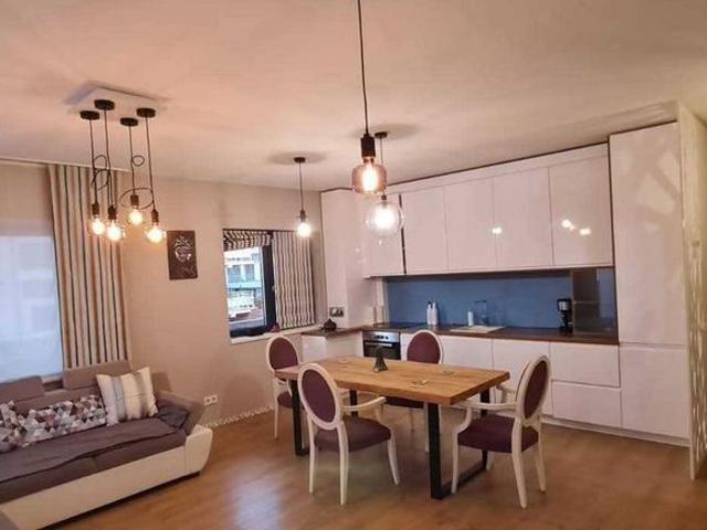 Apartament 3 camere 83 mp, cartier Buna Ziua, parcare, balcon