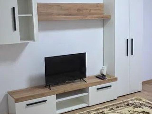 Apartament 3 camere | 8' Metrou Aparatorii Patriei | Parcare | 2 bai