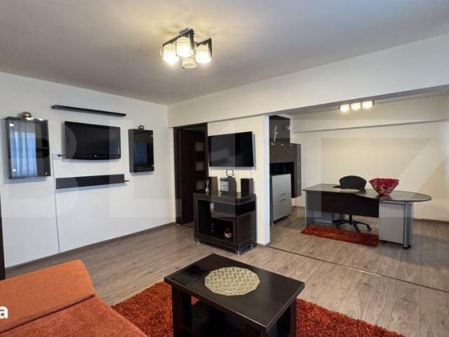 Apartament 3 camere, 96 mp, 3 balcoane, loc de parcare, ULTRACENTRAL