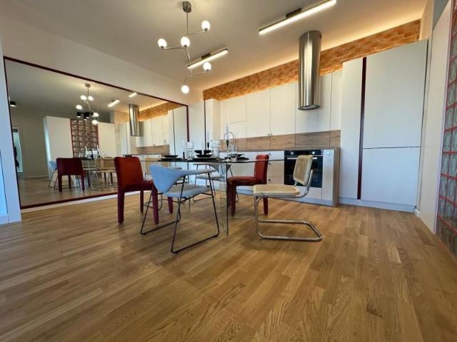 Apartament 3 camere 92 mp suprafata utila