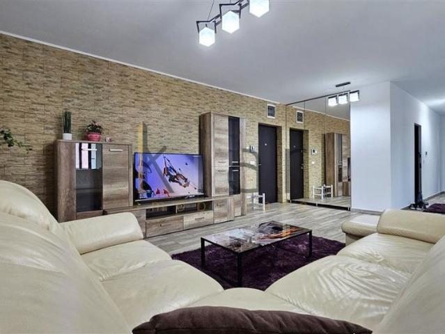 Apartament 3 camere 92mp2 balcoaneGheorgheni Iulius Mall