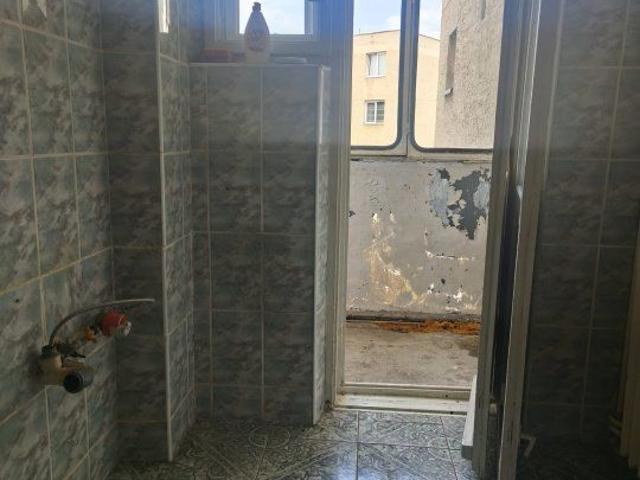 Apartament 3 camere+boxa, 60mp, zona Hurmuzachi, Radauti