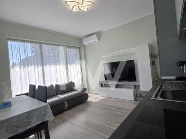 Apartament 3 camere/loc de parcare inclus/Tractorul
