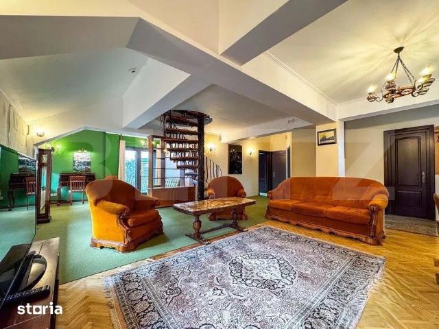 Apartament 3 dormitoare, 140 mp, zona Podul de Fier