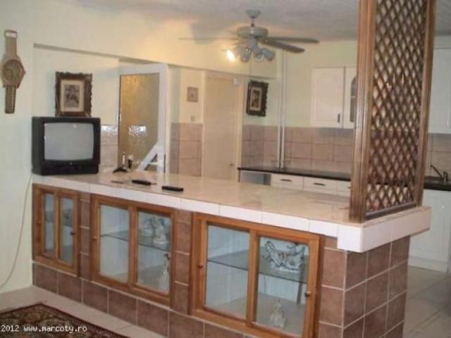 Apartament 3 Decomandate mobilat/utilat