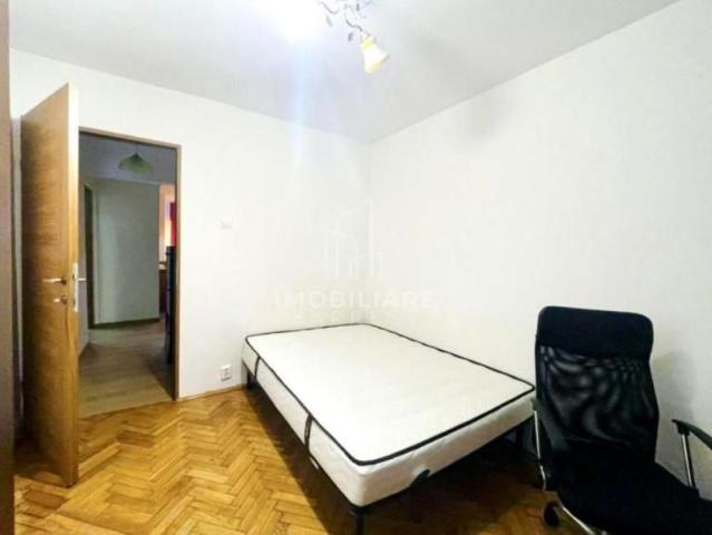 Apartament 3 decomandate, piata Zorilor