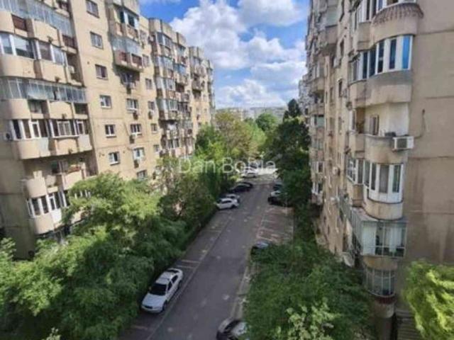 Apartament, 42 m²