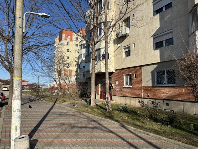 Apartament 4 camere Mangalia Galatis nr 238, M30a anuntul. Ro