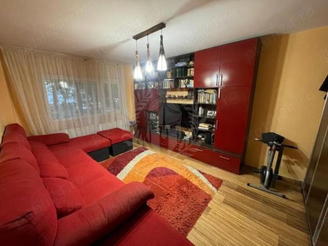 Apartament 4 camere, mobilat, cartier 9 Mai, Ploiesti Vest