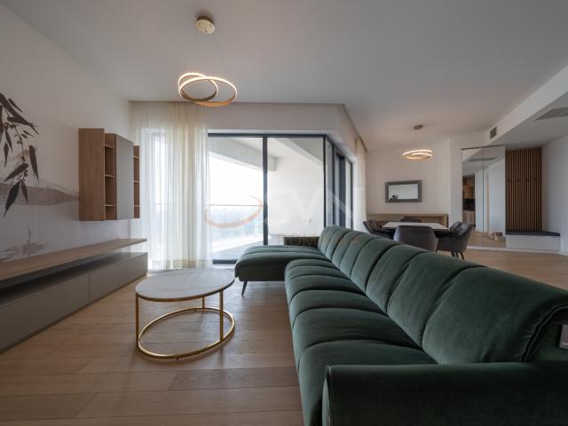 Apartament 4 camere One Herastrau Park
