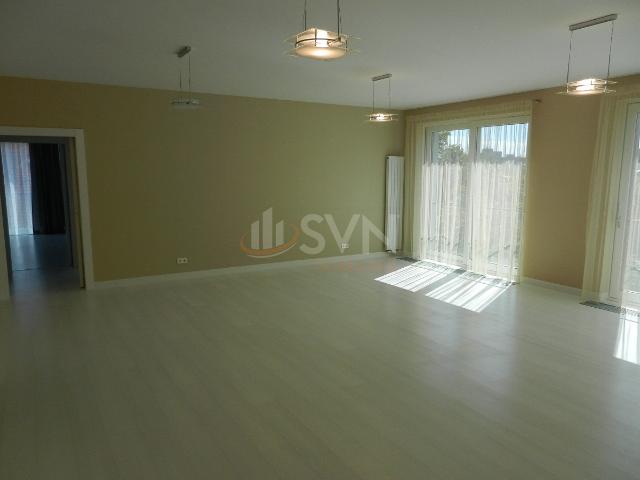 Apartament, 4 camere cu loc parcare subteran inclus, Bucuresti / Sector 1 / Aviatorilor