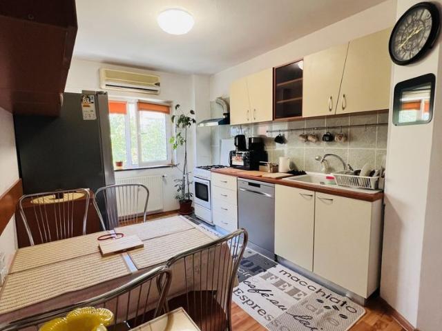 Apartament 4 camere – Calea Mosilor | Prima inchiriere | Complet ren