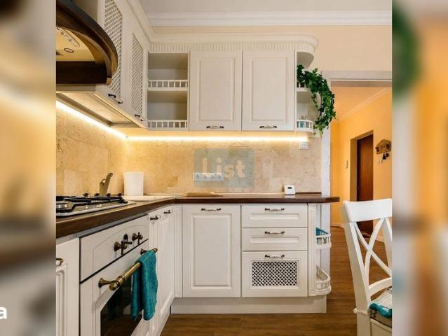 Apartament 4 camere de închiriat, 130 mp, Garaj + Parcare, zona Sigma