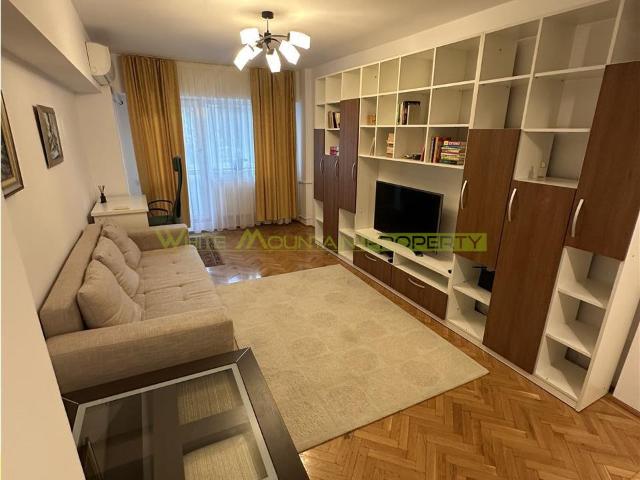 Apartament 4 camere de închiriat, Turda Mihalache