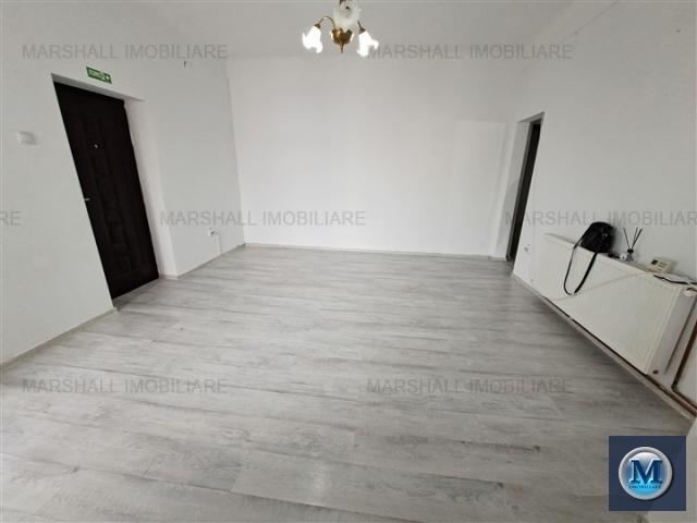 Apartament 4 camere de inchiriat, zona Central, 100 mp