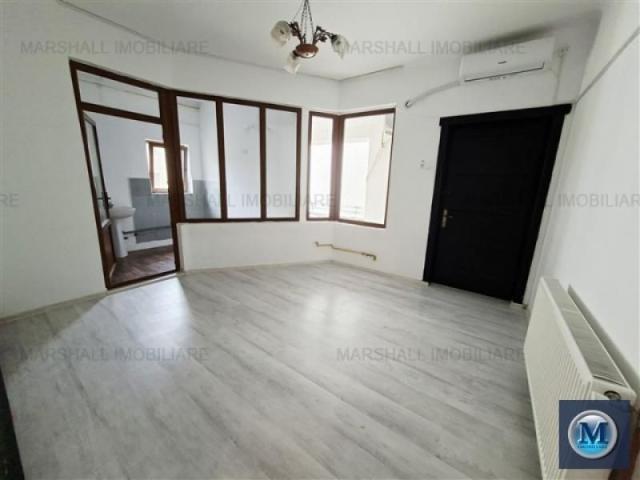 Apartament 4 camere de inchiriat, zona Central, 100 mp