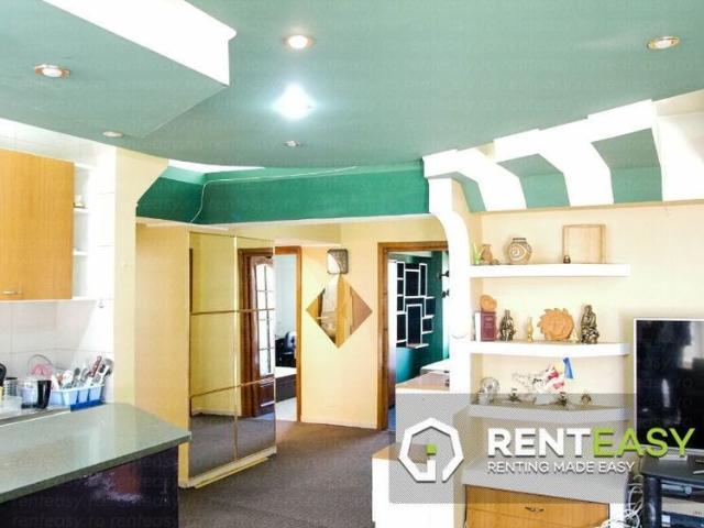 Apartament 4 camere de inchiriat Hala Centrala