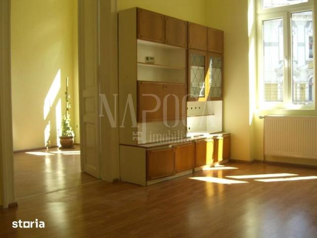 Apartament 4 camere de inchiriat in Centru, Cluj Napoca