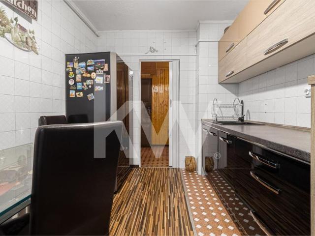Apartament 4 camere de inchiriat / mobilat și utilat Răcădău | Etaj 2 | Parcare