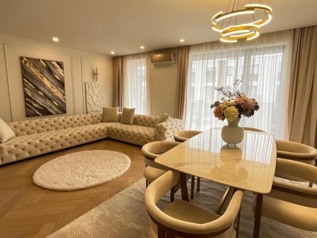 Apartament 4 camere de inchiriat superb Prima Chirie Iancu Nicolae