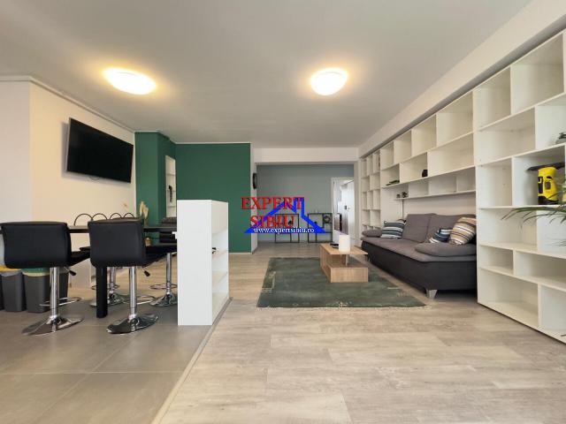 Apartament 4 camere de lux,tip Penthouse, in Cartier Kogalniceanu