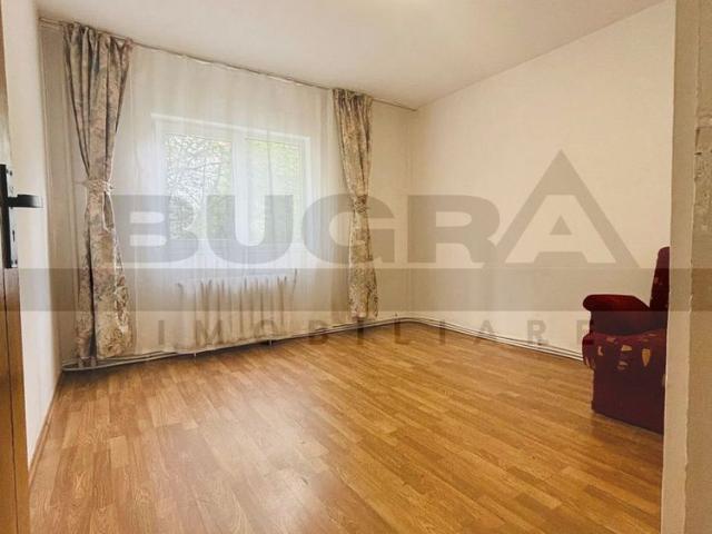 Apartament 4 camere decomandate, parcare, zona Observatorului