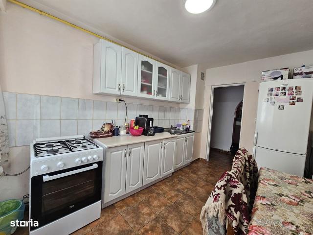 Apartament 4 camere, etaj 2 zona Dorobanti
