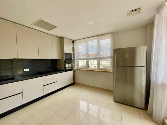 Apartament 4 camere I 2 locuri de parcare I Terasa 183 MP
