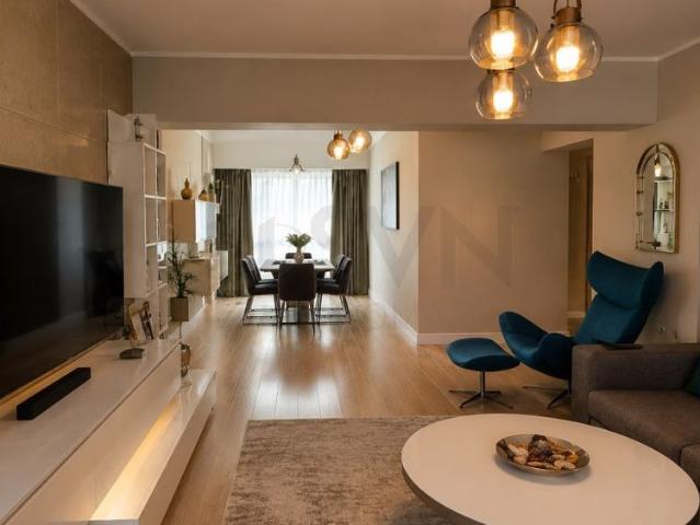 Apartament 4 camere I Ultracentral I Piata Victoriei