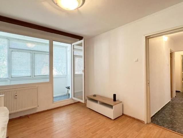 Apartament 4 camere langa parc si scoala, Drumul Taberei