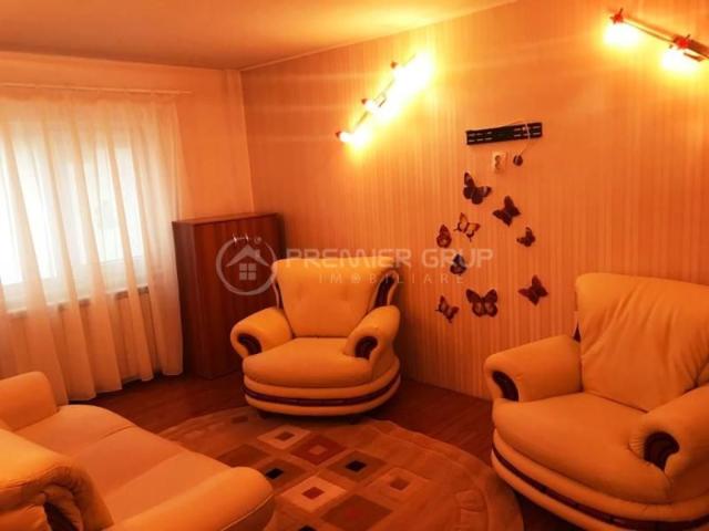 Apartament 4 camere, Pacurari, 72mp