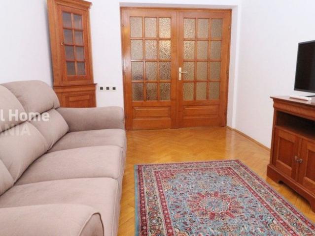 Apartament 4 camere Piata 1 Mai | loc parcare in curtea interioara | 4