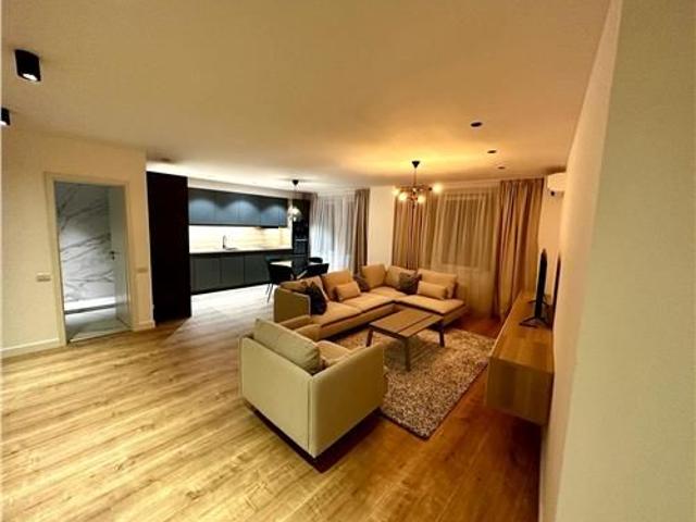 Apartament 4 camere, premium, in Ploiesti, zona Parcul Mihai Viteazul