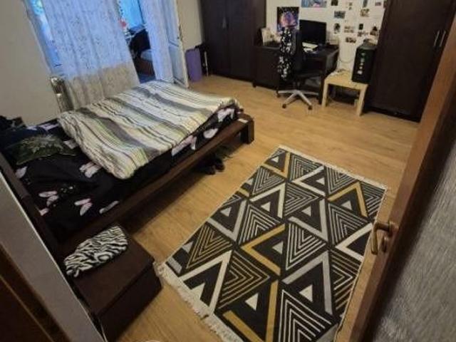 Apartament 4 camere, renovat, 2 bai – Manastur, zona Arinilor / Brat